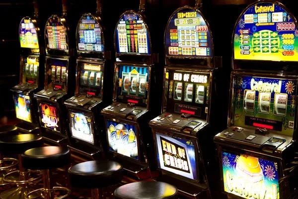 prediksi sydney Choose Between Tables, Slots, and Sports